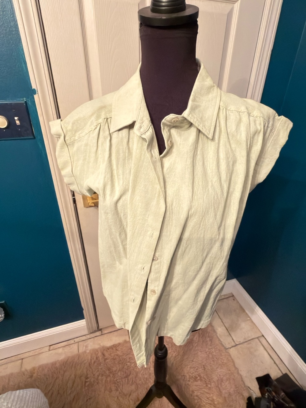 tribe alive Light Sage Short-Sleeve Button-Front Shirt